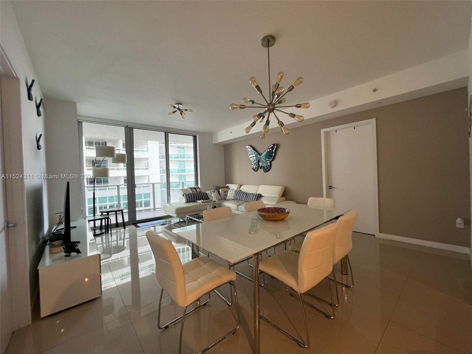 488 NE 18th St 511, Miami, Florida 33132, 2 Bedrooms Bedrooms, ,3 BathroomsBathrooms,Residentiallease,For Rent,488 NE 18th St 511,A11524311