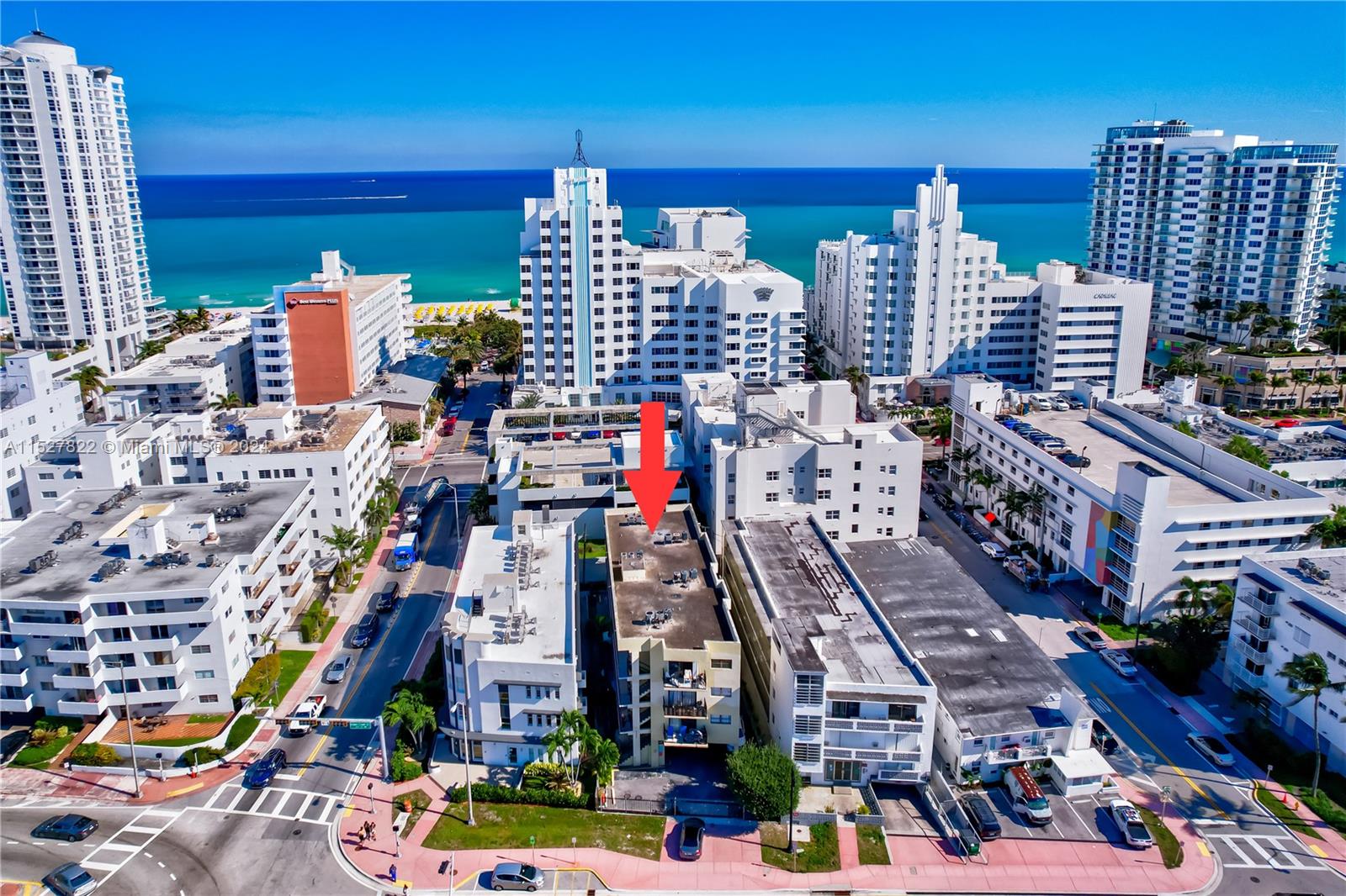4021 Indian Creek Dr 2C, Miami Beach, Florida 33140, 1 Bedroom Bedrooms, ,1 BathroomBathrooms,Residential,For Sale,4021 Indian Creek Dr 2C,A11527822