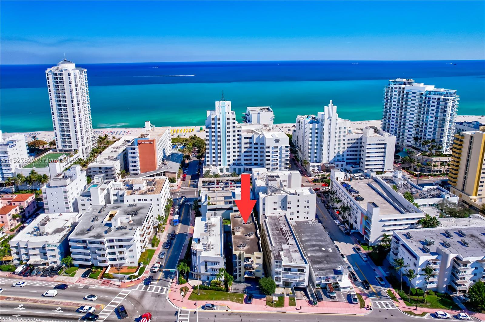 4021 Indian Creek Dr 2C, Miami Beach, Florida 33140, 1 Bedroom Bedrooms, ,1 BathroomBathrooms,Residential,For Sale,4021 Indian Creek Dr 2C,A11527822
