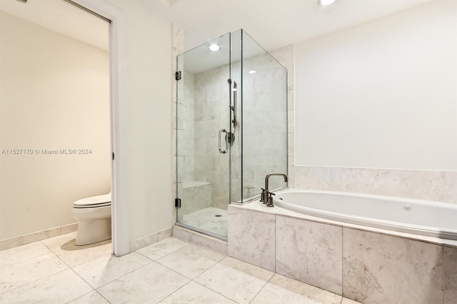 3535 S Ocean Dr 1102, Hollywood, Florida 33019, 3 Bedrooms Bedrooms, ,3 BathroomsBathrooms,Residential,For Sale,3535 S Ocean Dr 1102,A11527170