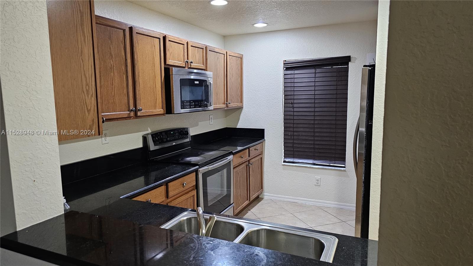 5931 Glasgow Way 5931, Tamarac, Florida 33321, 2 Bedrooms Bedrooms, ,2 BathroomsBathrooms,Residentiallease,For Rent,5931 Glasgow Way 5931,A11528948