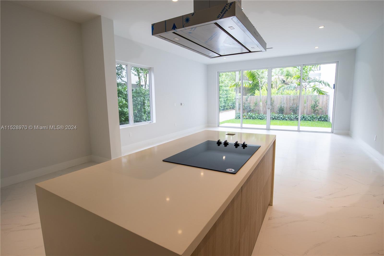 3374 Day Ave, Miami, Florida 33133, ,Residentialincome,For Sale,3374 Day Ave,A11528970