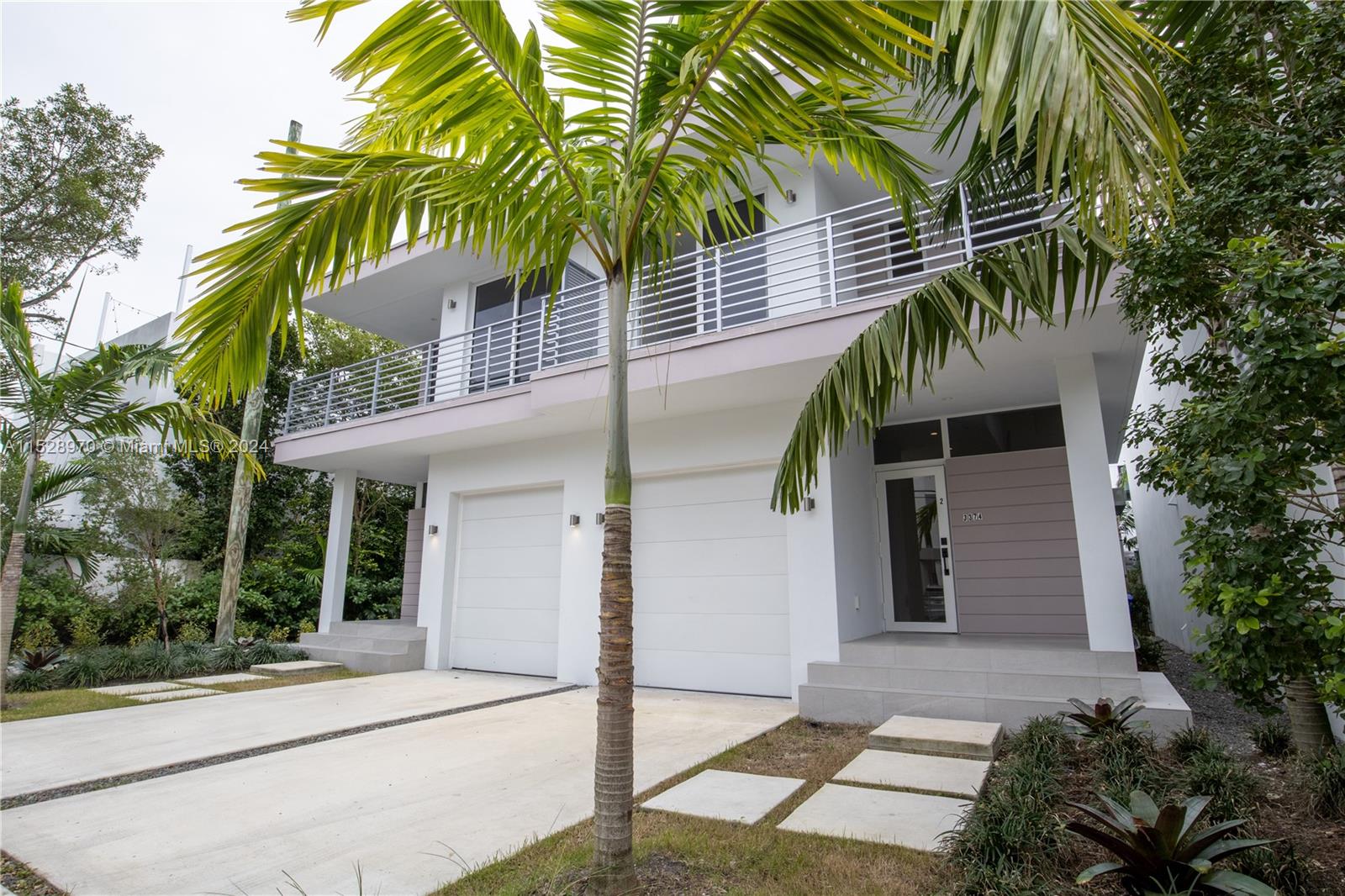 3374 Day Ave, Miami, Florida 33133, ,Residentialincome,For Sale,3374 Day Ave,A11528970