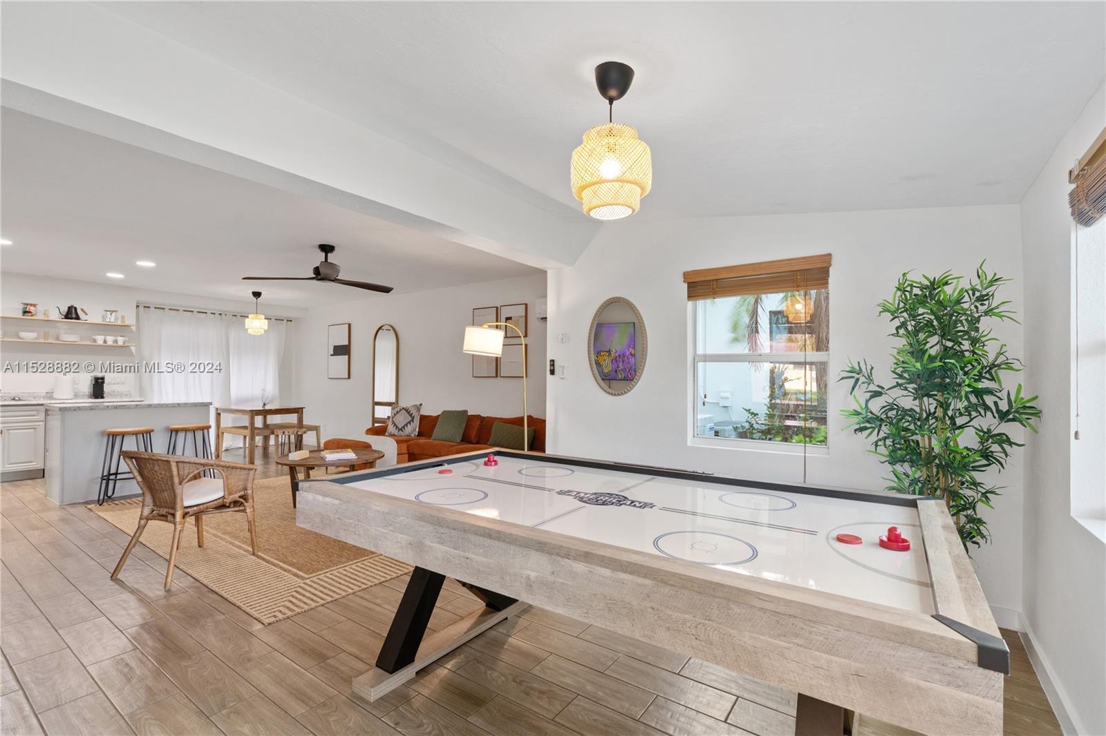 300 SW 23rd St, Fort Lauderdale, Florida 33315, ,Residentialincome,For Sale,300 SW 23rd St,A11528882