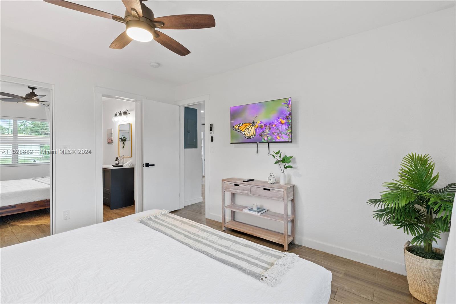 300 SW 23rd St, Fort Lauderdale, Florida 33315, ,Residentialincome,For Sale,300 SW 23rd St,A11528882