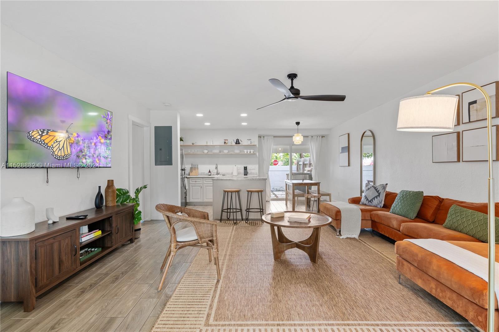 300 SW 23rd St, Fort Lauderdale, Florida 33315, ,Residentialincome,For Sale,300 SW 23rd St,A11528882