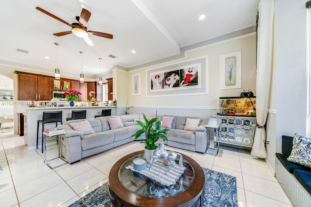 13451 SW 21st St 13451, Miramar, Florida 33027, 5 Bedrooms Bedrooms, ,3 BathroomsBathrooms,Residentiallease,For Rent,13451 SW 21st St 13451,A11527900