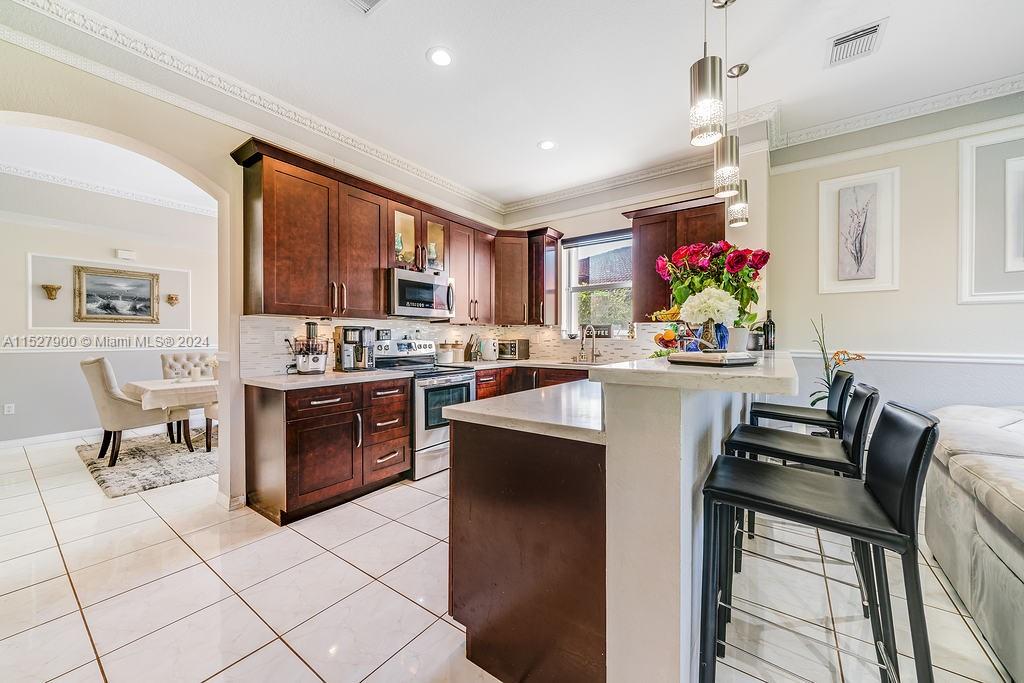 13451 SW 21st St 13451, Miramar, Florida 33027, 5 Bedrooms Bedrooms, ,3 BathroomsBathrooms,Residentiallease,For Rent,13451 SW 21st St 13451,A11527900
