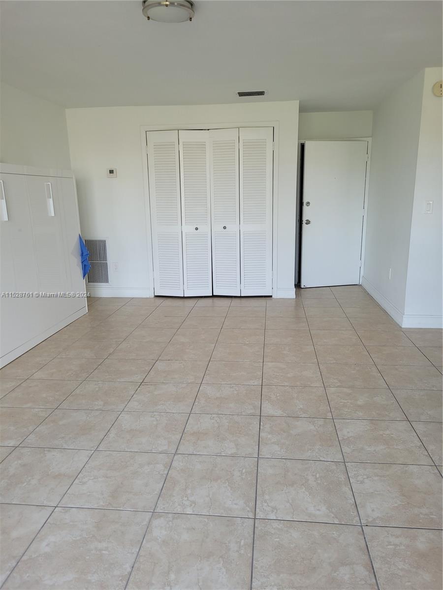 18031 Biscayne Blvd 201, Aventura, Florida 33160, ,1 BathroomBathrooms,Residentiallease,For Rent,18031 Biscayne Blvd 201,A11528761
