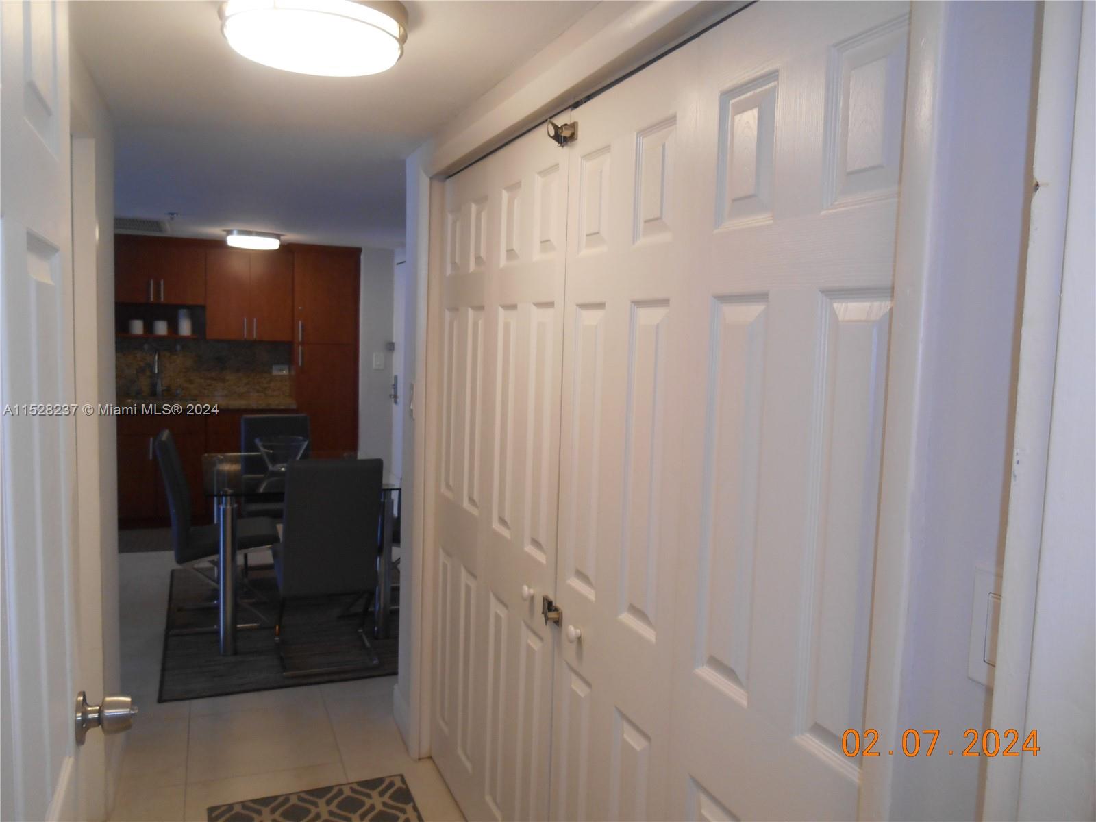Sunny Isles Beach, Florida 33160, 1 Bedroom Bedrooms, ,1 BathroomBathrooms,Residential,For Sale,A11528237