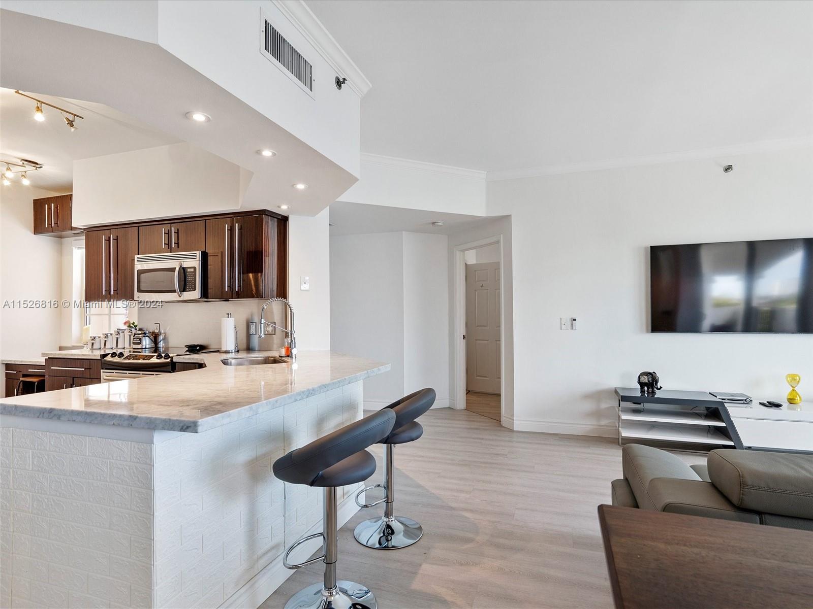 3255 NE 184th St 12508, Aventura, Florida 33160, 2 Bedrooms Bedrooms, ,2 BathroomsBathrooms,Residentiallease,For Rent,3255 NE 184th St 12508,A11526816