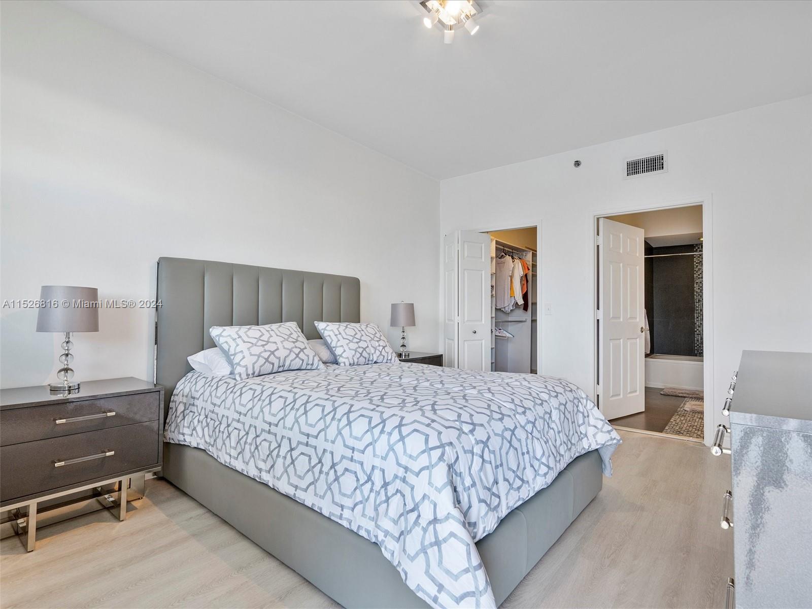 3255 NE 184th St 12508, Aventura, Florida 33160, 2 Bedrooms Bedrooms, ,2 BathroomsBathrooms,Residentiallease,For Rent,3255 NE 184th St 12508,A11526816