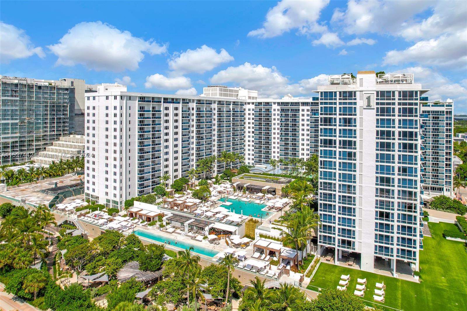2301 Collins Ave 834, Miami Beach, Florida 33139, 1 Bedroom Bedrooms, ,1 BathroomBathrooms,Residential,For Sale,2301 Collins Ave 834,A11527442