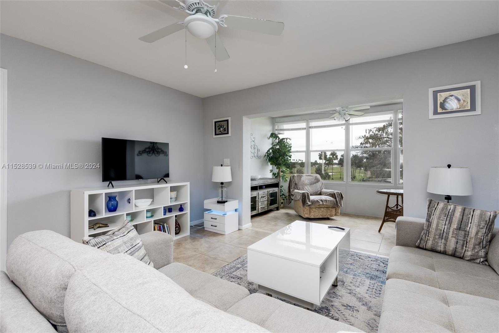 7807 Golf Cir Dr 304, Margate, Florida 33063, 2 Bedrooms Bedrooms, ,2 BathroomsBathrooms,Residential,For Sale,7807 Golf Cir Dr 304,A11528539