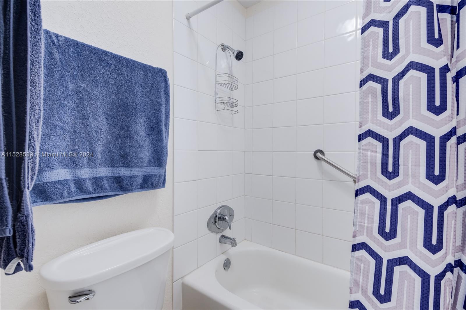 7807 Golf Cir Dr 304, Margate, Florida 33063, 2 Bedrooms Bedrooms, ,2 BathroomsBathrooms,Residential,For Sale,7807 Golf Cir Dr 304,A11528539