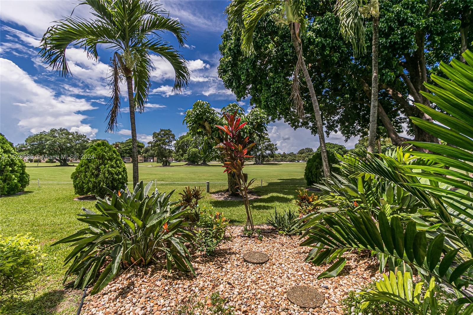 7807 Golf Cir Dr 304, Margate, Florida 33063, 2 Bedrooms Bedrooms, ,2 BathroomsBathrooms,Residential,For Sale,7807 Golf Cir Dr 304,A11528539