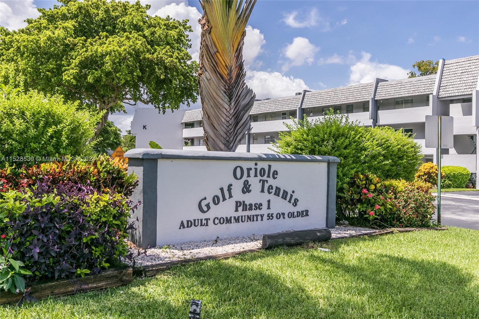 7807 Golf Cir Dr 304, Margate, Florida 33063, 2 Bedrooms Bedrooms, ,2 BathroomsBathrooms,Residential,For Sale,7807 Golf Cir Dr 304,A11528539