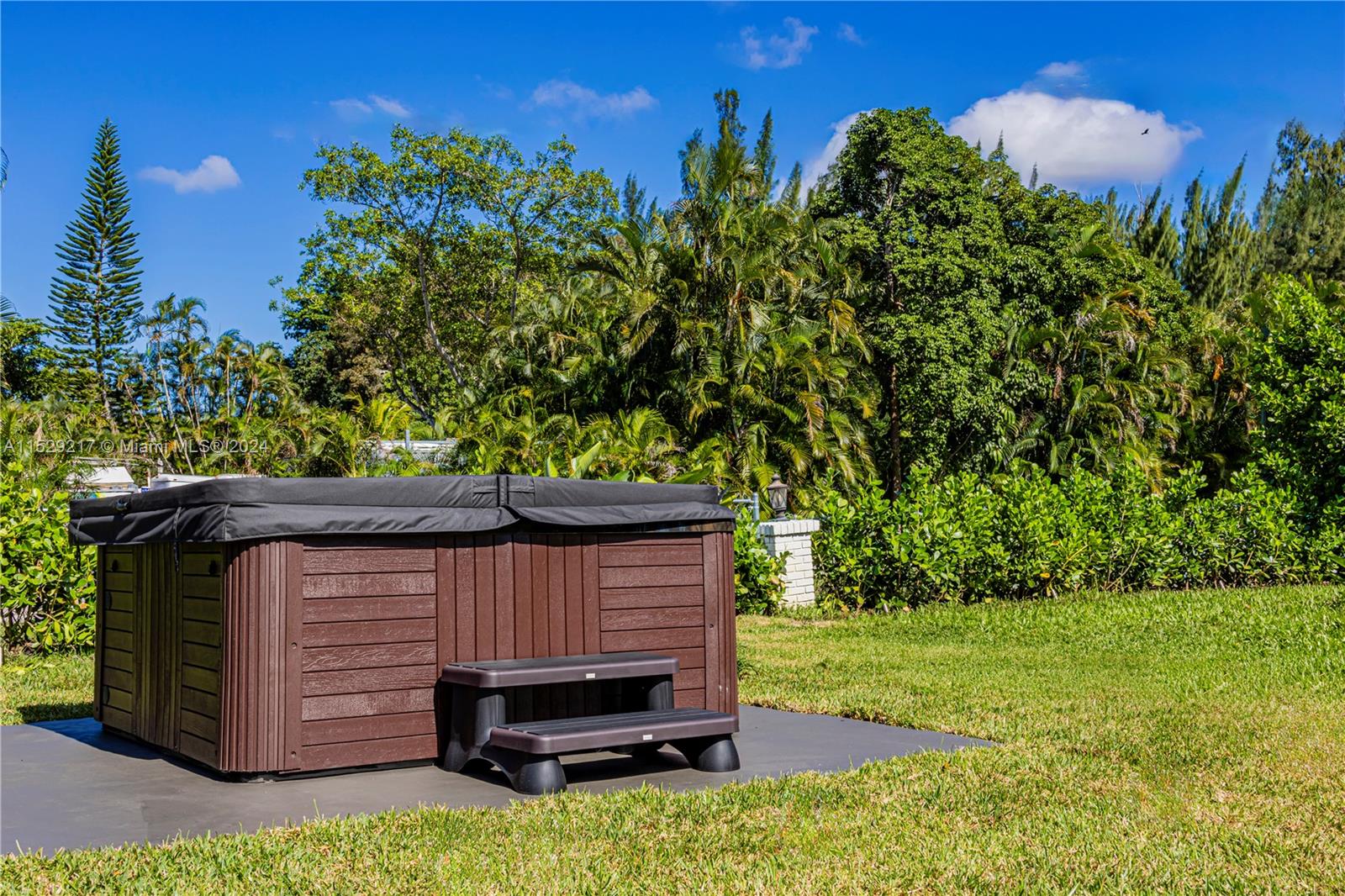 11300 SW 1st St, Plantation, Florida 33325, 8 Bedrooms Bedrooms, ,4 BathroomsBathrooms,Residential,For Sale,11300 SW 1st St,A11529217