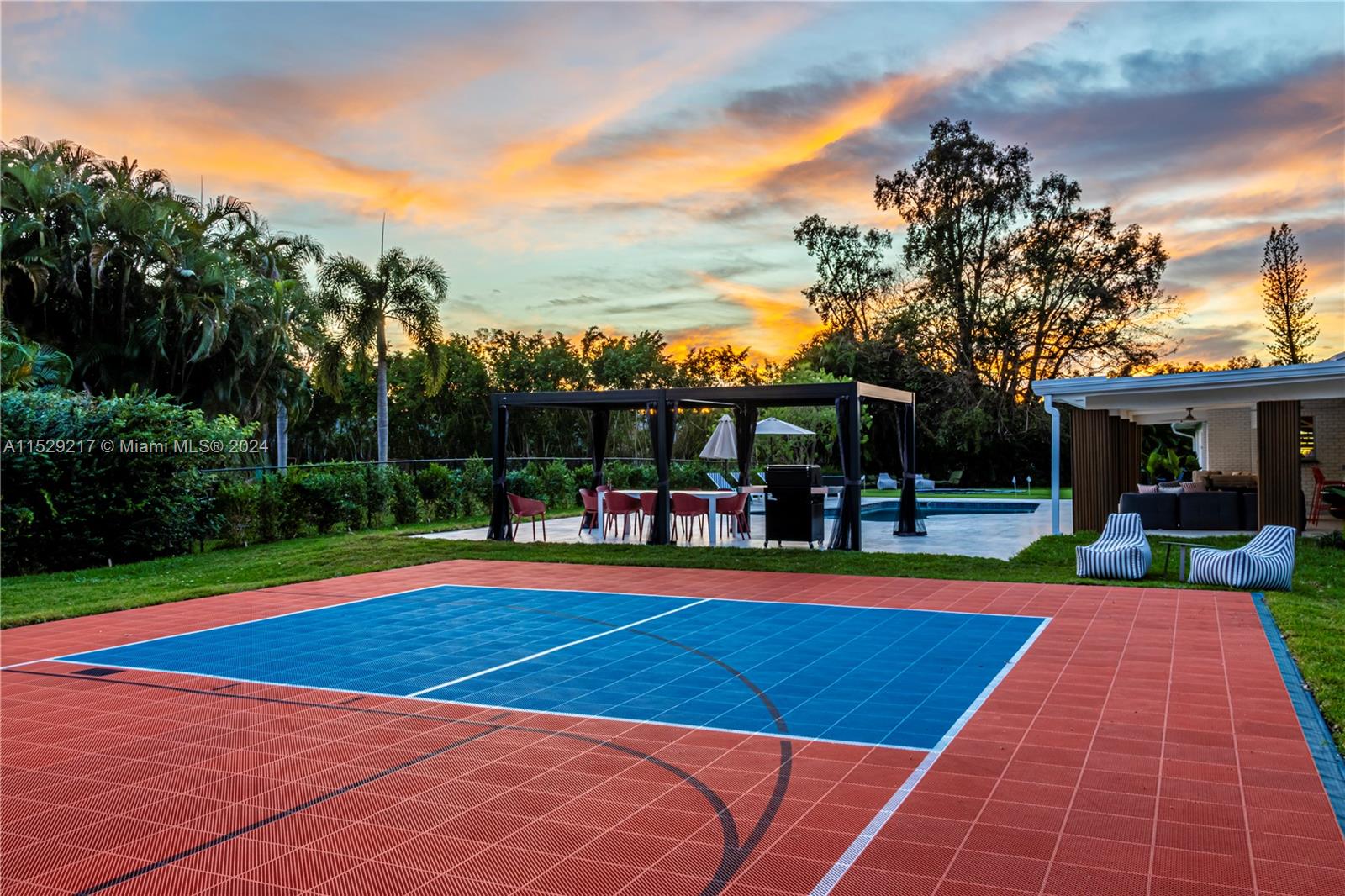 11300 SW 1st St, Plantation, Florida 33325, 8 Bedrooms Bedrooms, ,4 BathroomsBathrooms,Residential,For Sale,11300 SW 1st St,A11529217