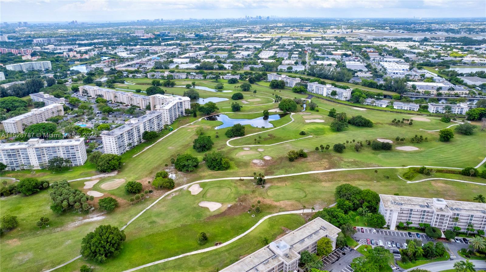 3091 N Course Dr 702, Pompano Beach, Florida 33069, 2 Bedrooms Bedrooms, ,2 BathroomsBathrooms,Residential,For Sale,3091 N Course Dr 702,A11528787