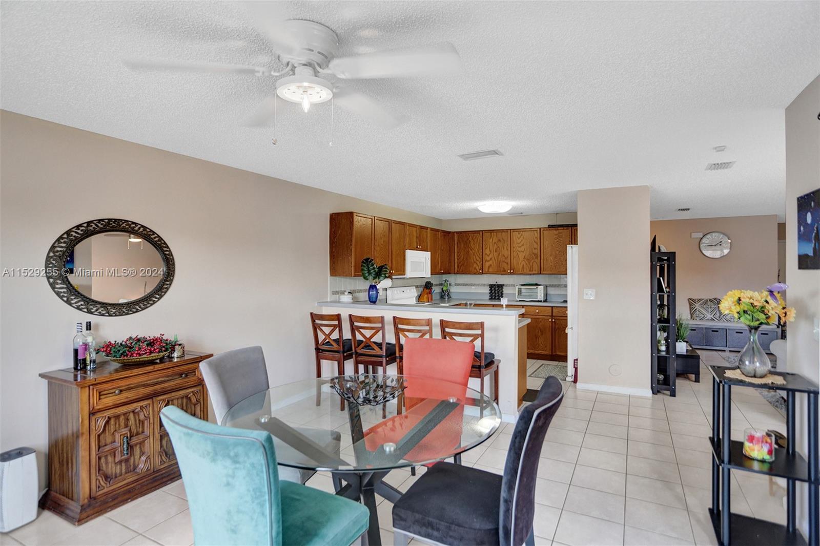 9316 NW 55th St, Sunrise, Florida 33351, 3 Bedrooms Bedrooms, ,2 BathroomsBathrooms,Residential,For Sale,9316 NW 55th St,A11529255