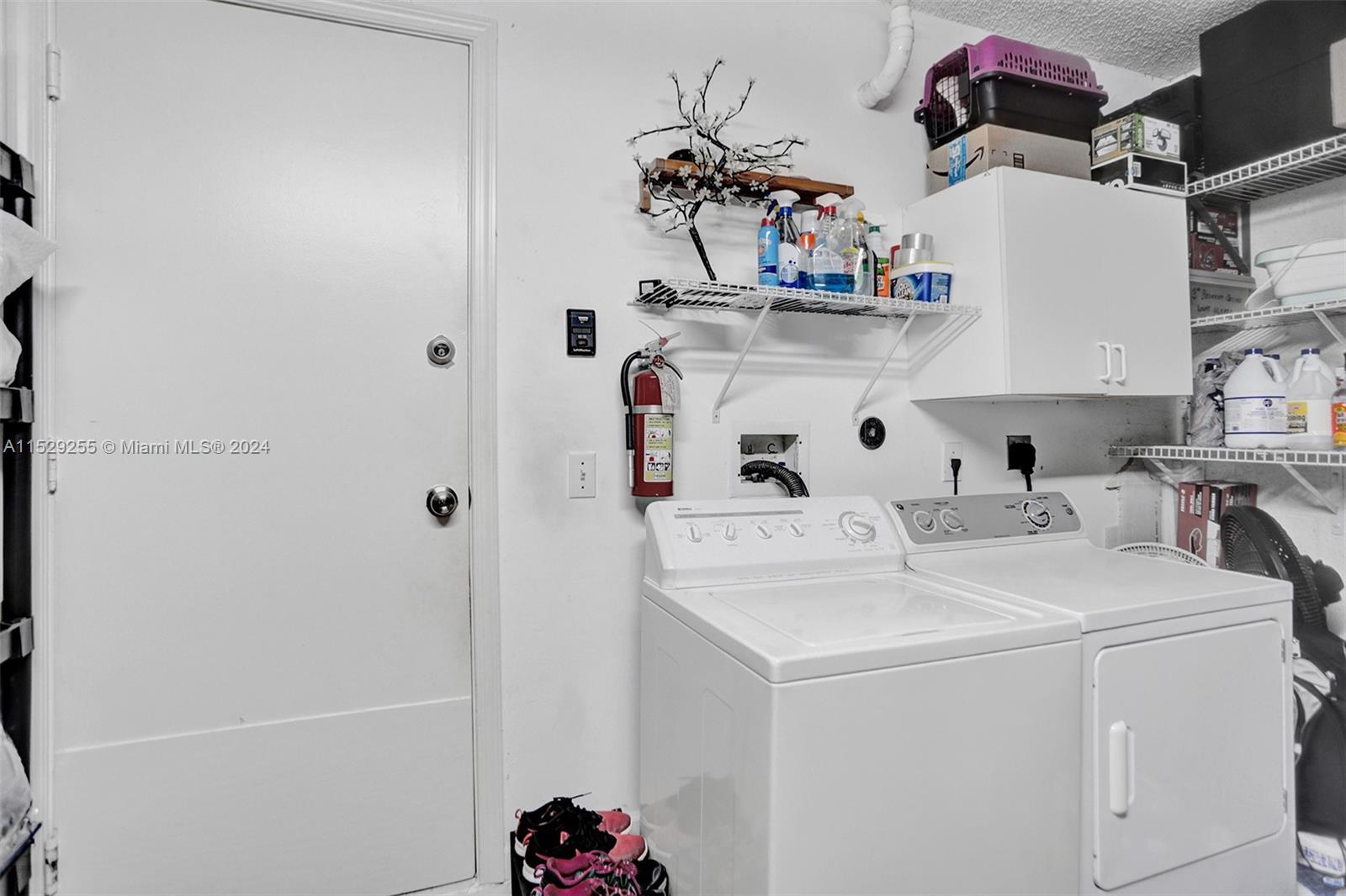9316 NW 55th St, Sunrise, Florida 33351, 3 Bedrooms Bedrooms, ,2 BathroomsBathrooms,Residential,For Sale,9316 NW 55th St,A11529255