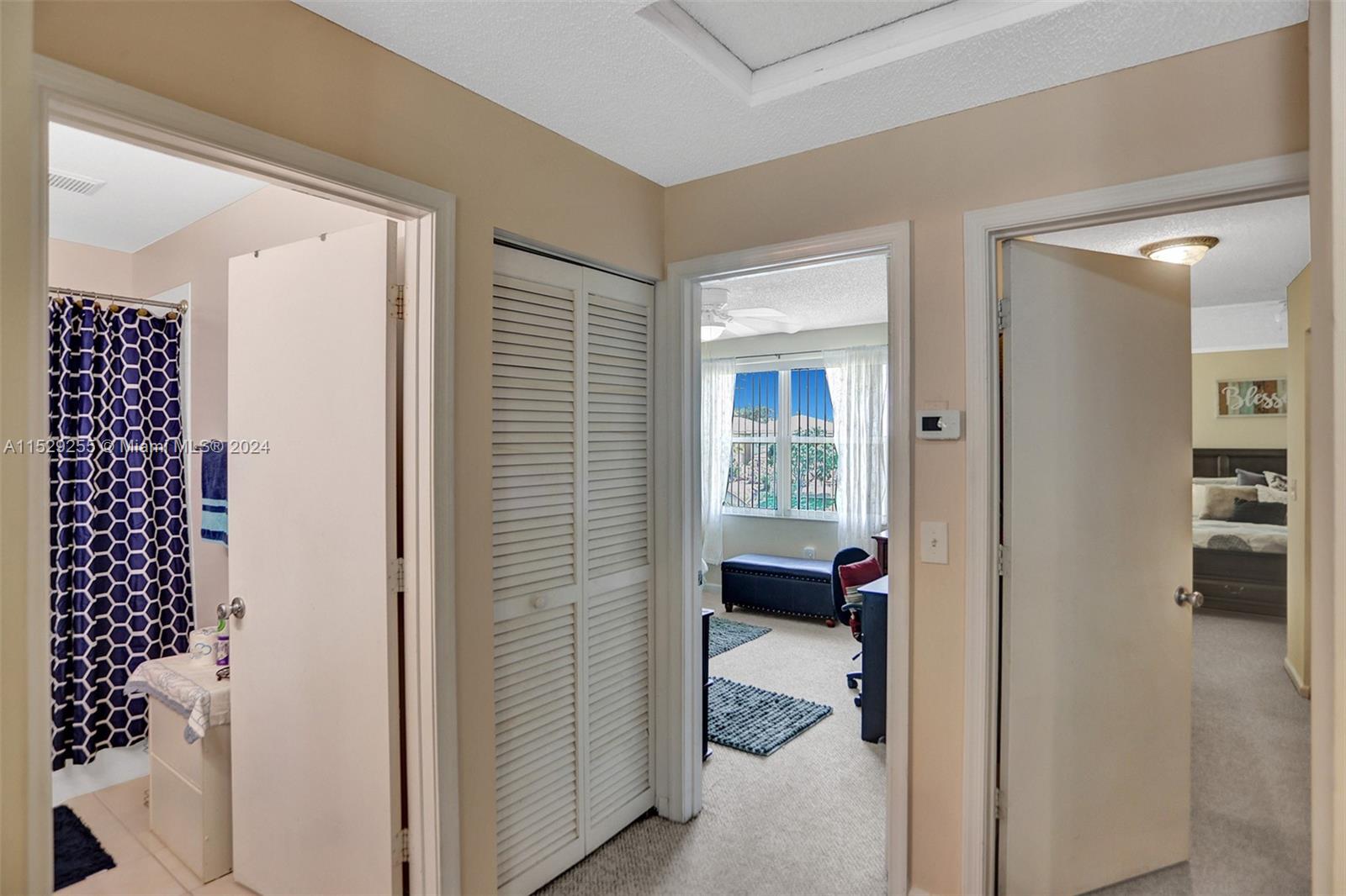 9316 NW 55th St, Sunrise, Florida 33351, 3 Bedrooms Bedrooms, ,2 BathroomsBathrooms,Residential,For Sale,9316 NW 55th St,A11529255