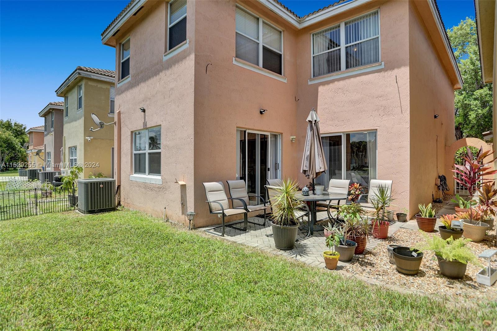 9316 NW 55th St, Sunrise, Florida 33351, 3 Bedrooms Bedrooms, ,2 BathroomsBathrooms,Residential,For Sale,9316 NW 55th St,A11529255