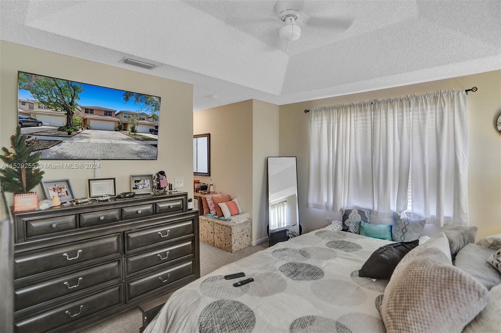 9316 NW 55th St, Sunrise, Florida 33351, 3 Bedrooms Bedrooms, ,2 BathroomsBathrooms,Residential,For Sale,9316 NW 55th St,A11529255