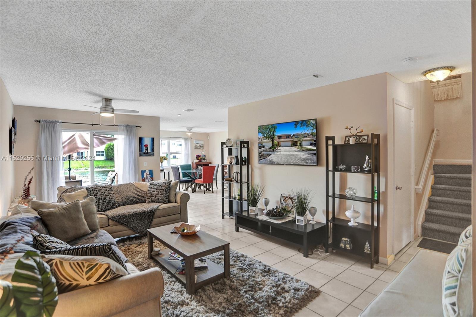 9316 NW 55th St, Sunrise, Florida 33351, 3 Bedrooms Bedrooms, ,2 BathroomsBathrooms,Residential,For Sale,9316 NW 55th St,A11529255