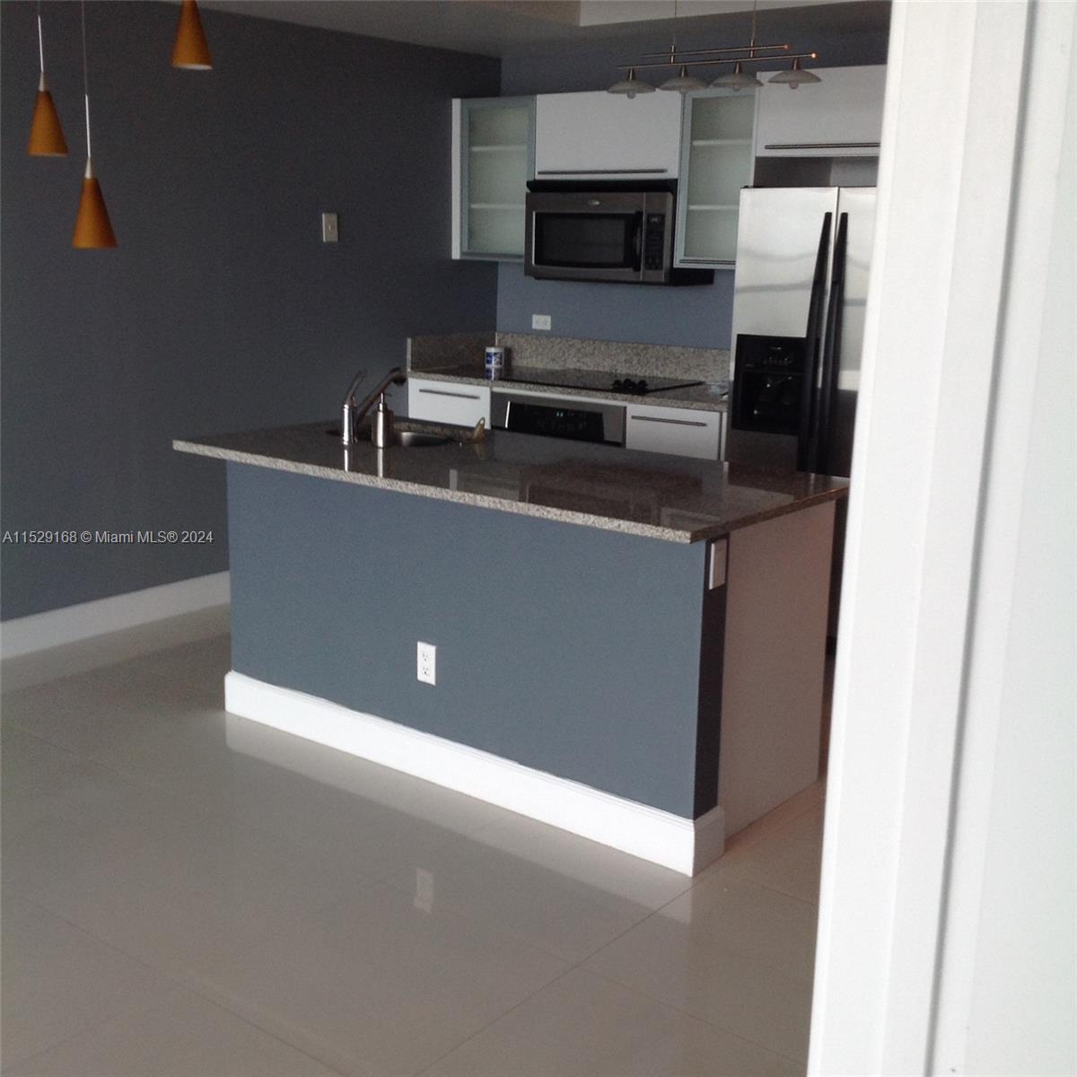 888 Biscayne Blvd 2603, Miami, Florida 33132, 1 Bedroom Bedrooms, ,1 BathroomBathrooms,Residentiallease,For Rent,888 Biscayne Blvd 2603,A11529168