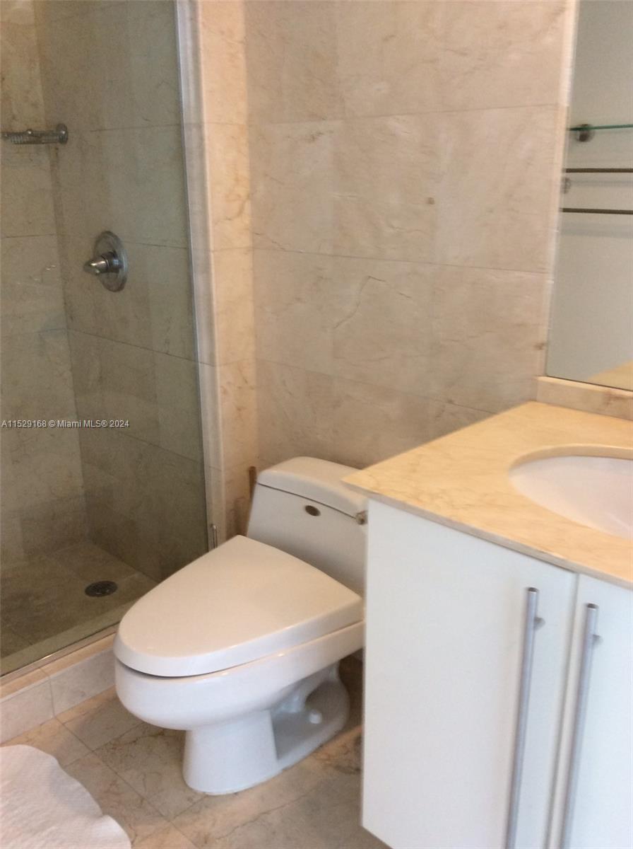 888 Biscayne Blvd 2603, Miami, Florida 33132, 1 Bedroom Bedrooms, ,1 BathroomBathrooms,Residentiallease,For Rent,888 Biscayne Blvd 2603,A11529168