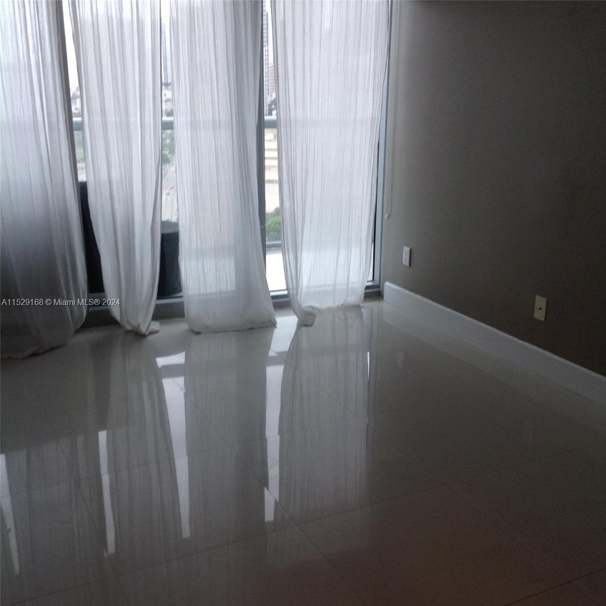 888 Biscayne Blvd 2603, Miami, Florida 33132, 1 Bedroom Bedrooms, ,1 BathroomBathrooms,Residentiallease,For Rent,888 Biscayne Blvd 2603,A11529168