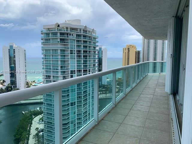 16500 Collins Ave 2551, Sunny Isles Beach, Florida 33160, 4 Bedrooms Bedrooms, ,3 BathroomsBathrooms,Residentiallease,For Rent,16500 Collins Ave 2551,A11529348