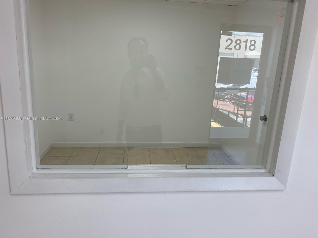 2818-2820 NW 72nd Ave, Miami, Florida 33122, ,Commerciallease,For Rent,2818-2820 NW 72nd Ave,A11529360