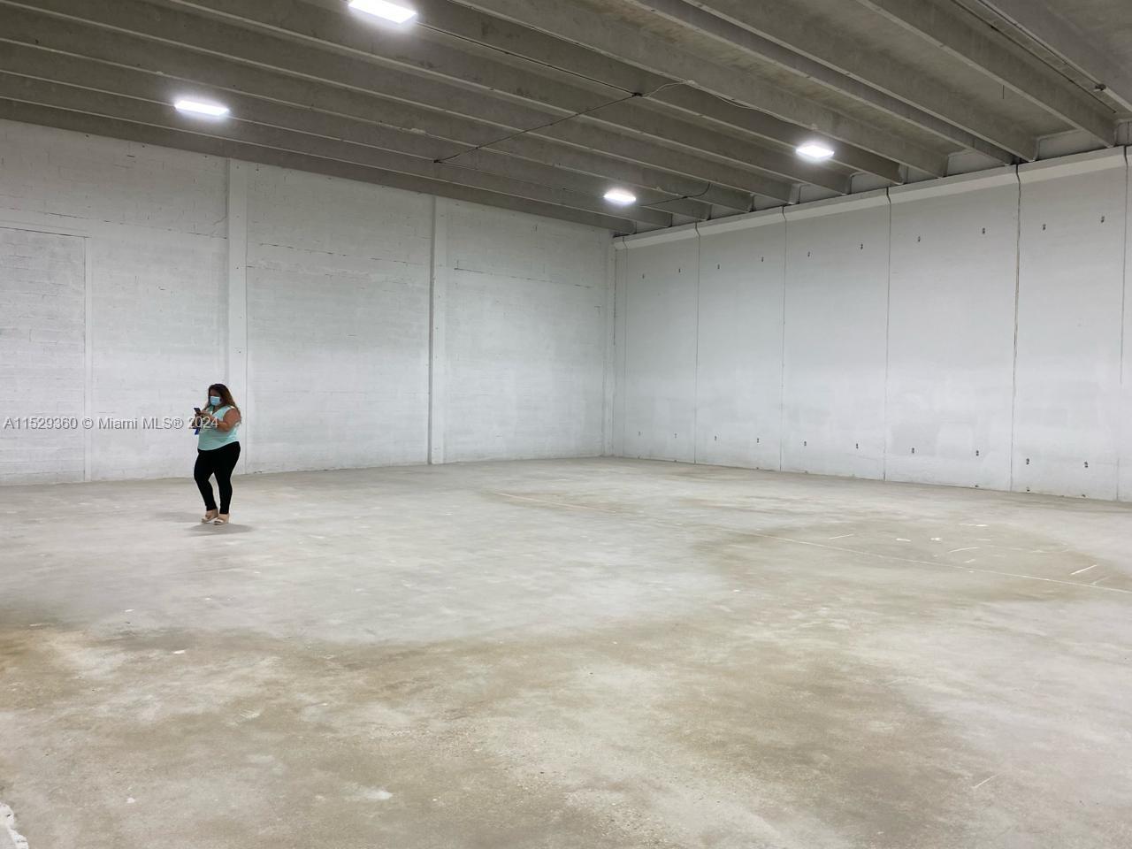 2818-2820 NW 72nd Ave, Miami, Florida 33122, ,Commerciallease,For Rent,2818-2820 NW 72nd Ave,A11529360