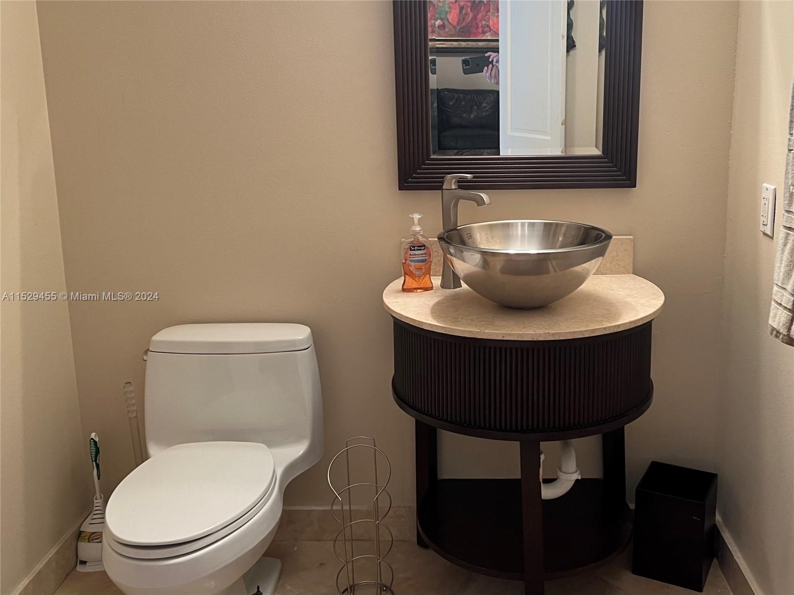 1st Floor Bathroom