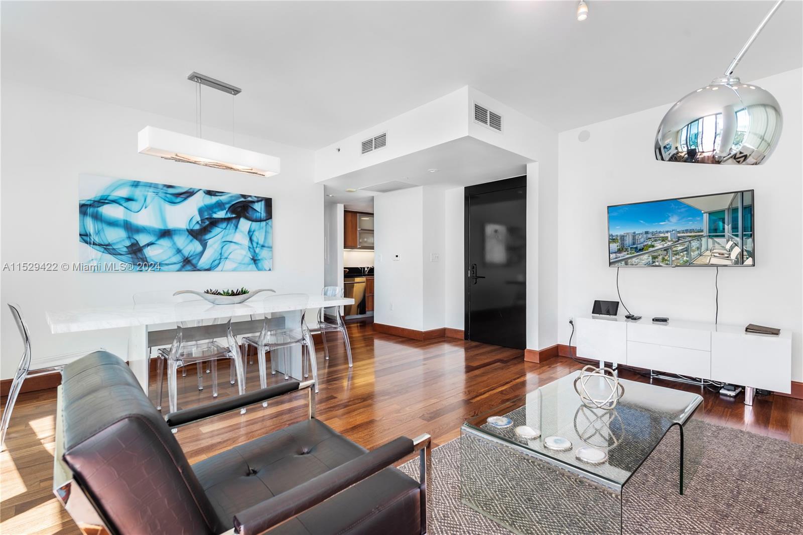 101 20th St 2104, Miami Beach, Florida 33139, 2 Bedrooms Bedrooms, ,2 BathroomsBathrooms,Residential,For Sale,101 20th St 2104,A11529422