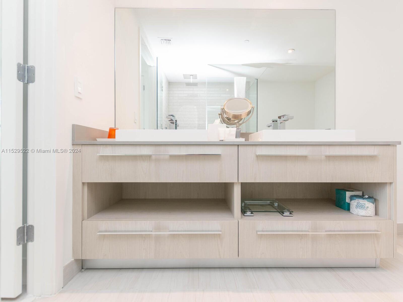 4010 S Ocean Dr T3705, Hollywood, Florida 33019, 2 Bedrooms Bedrooms, ,2 BathroomsBathrooms,Residentiallease,For Rent,4010 S Ocean Dr T3705,A11529522