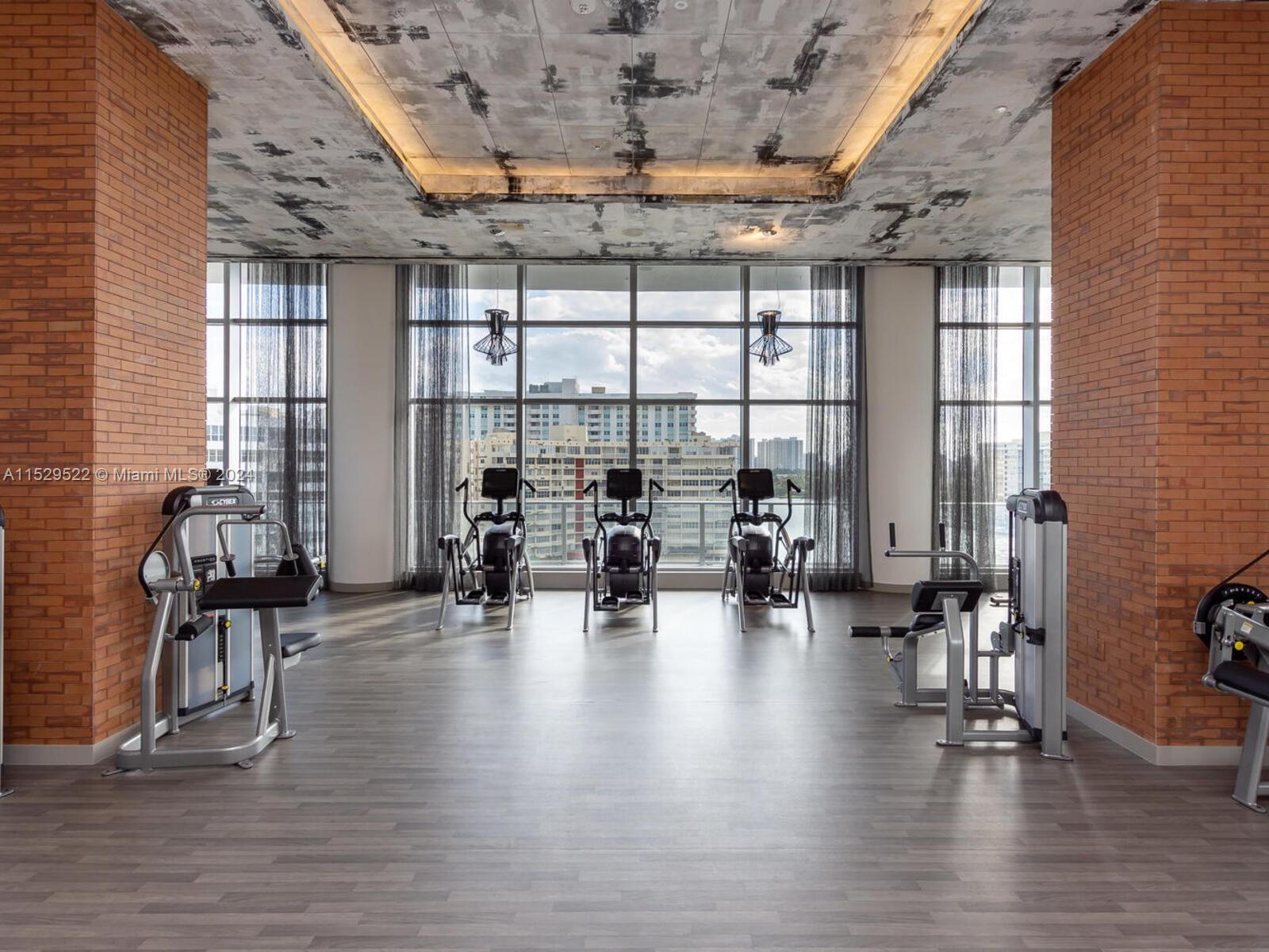 4010 S Ocean Dr T3705, Hollywood, Florida 33019, 2 Bedrooms Bedrooms, ,2 BathroomsBathrooms,Residentiallease,For Rent,4010 S Ocean Dr T3705,A11529522