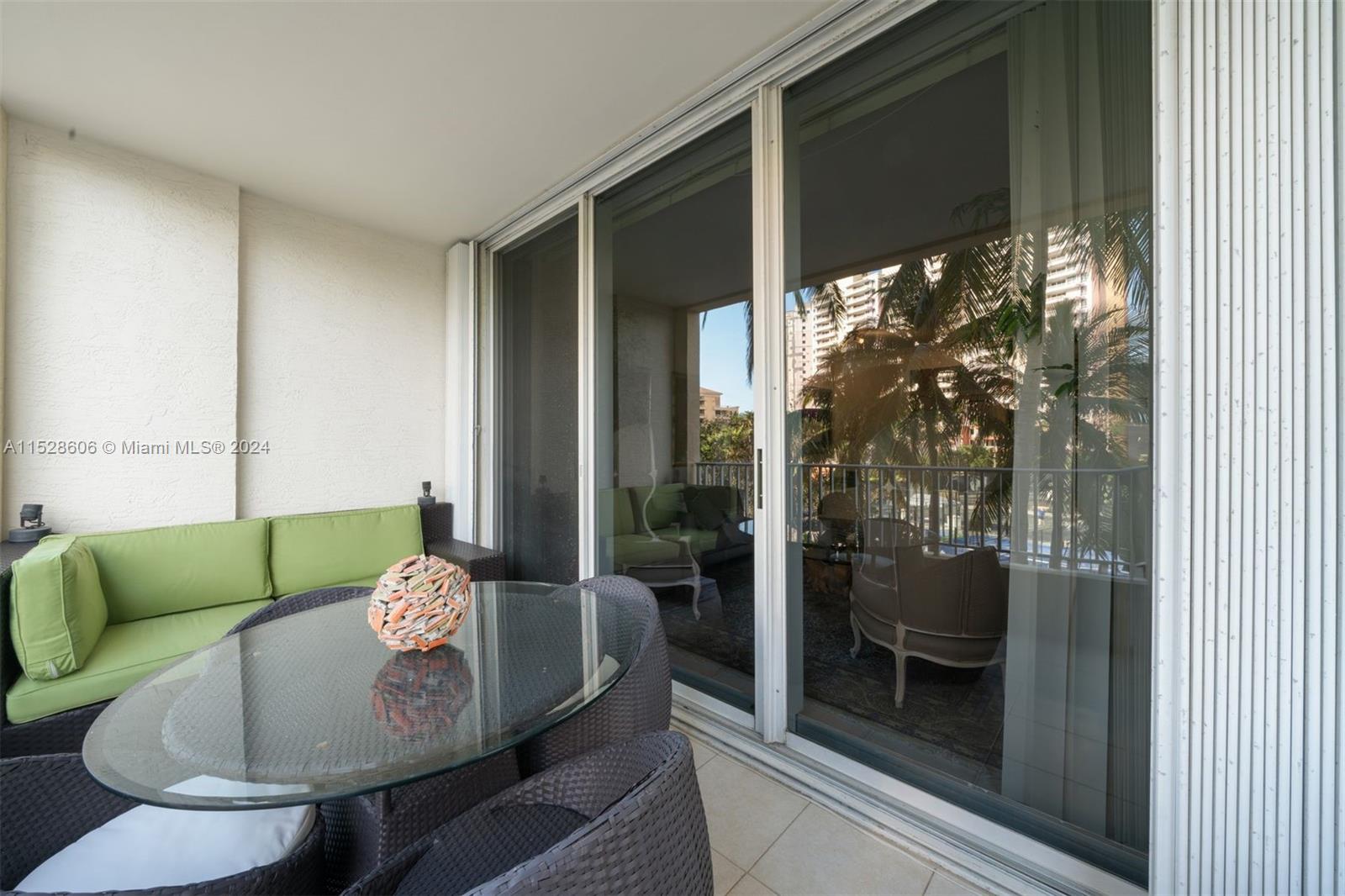 717 Crandon Blvd 308, Key Biscayne, Florida 33149, 2 Bedrooms Bedrooms, ,2 BathroomsBathrooms,Residential,For Sale,717 Crandon Blvd 308,A11528606