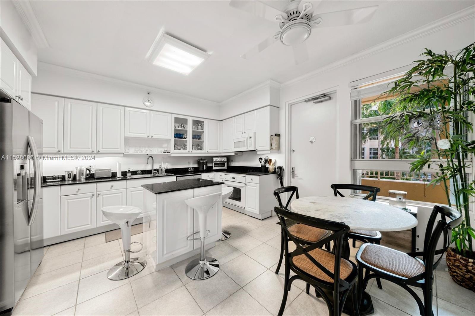717 Crandon Blvd 308, Key Biscayne, Florida 33149, 2 Bedrooms Bedrooms, ,2 BathroomsBathrooms,Residential,For Sale,717 Crandon Blvd 308,A11528606
