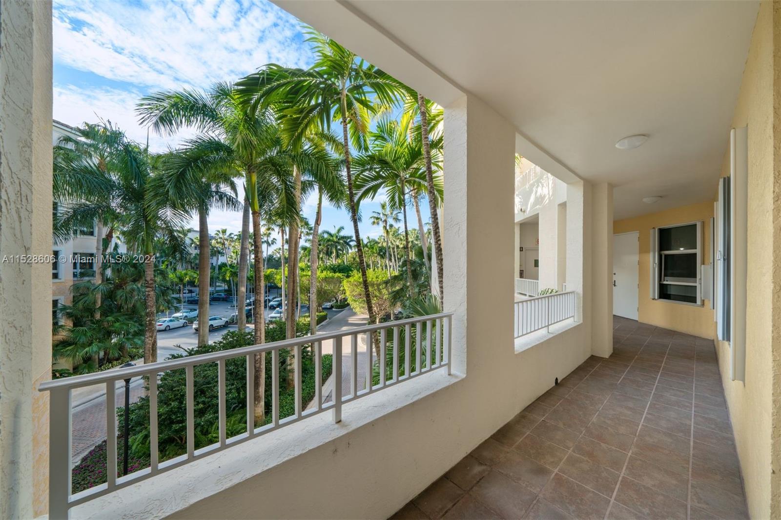 717 Crandon Blvd 308, Key Biscayne, Florida 33149, 2 Bedrooms Bedrooms, ,2 BathroomsBathrooms,Residential,For Sale,717 Crandon Blvd 308,A11528606