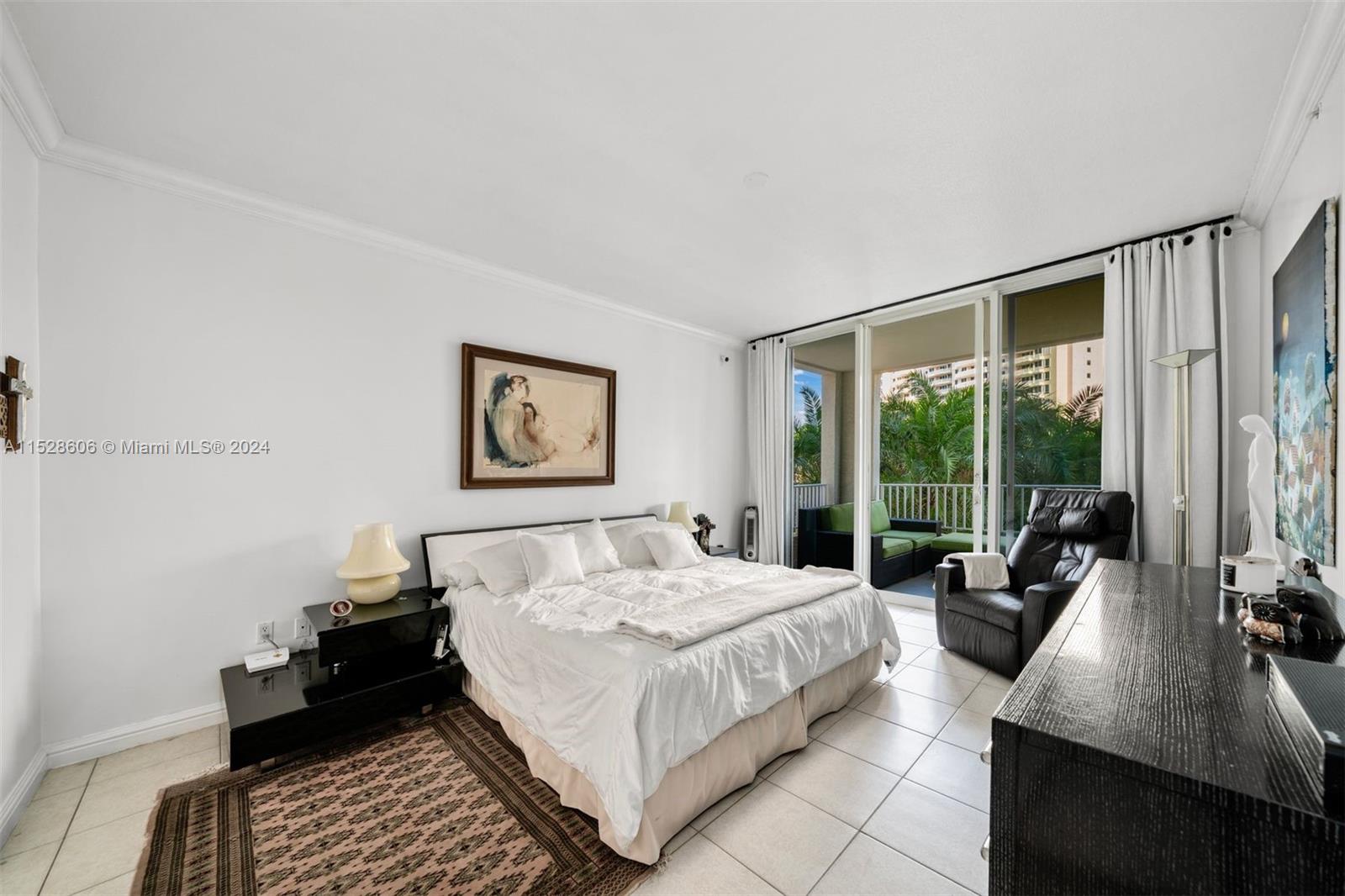 717 Crandon Blvd 308, Key Biscayne, Florida 33149, 2 Bedrooms Bedrooms, ,2 BathroomsBathrooms,Residential,For Sale,717 Crandon Blvd 308,A11528606