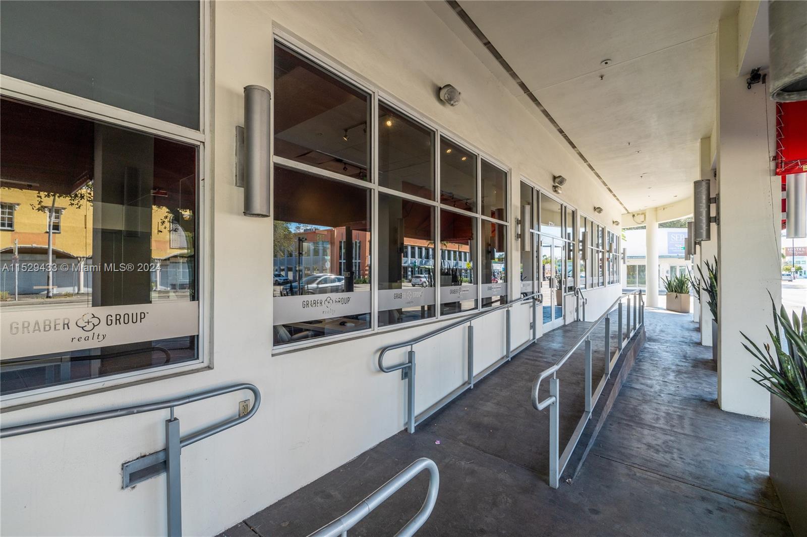 6701 Biscayne Blvd, Miami, Florida 33138, ,Commerciallease,For Rent,6701 Biscayne Blvd,A11529433