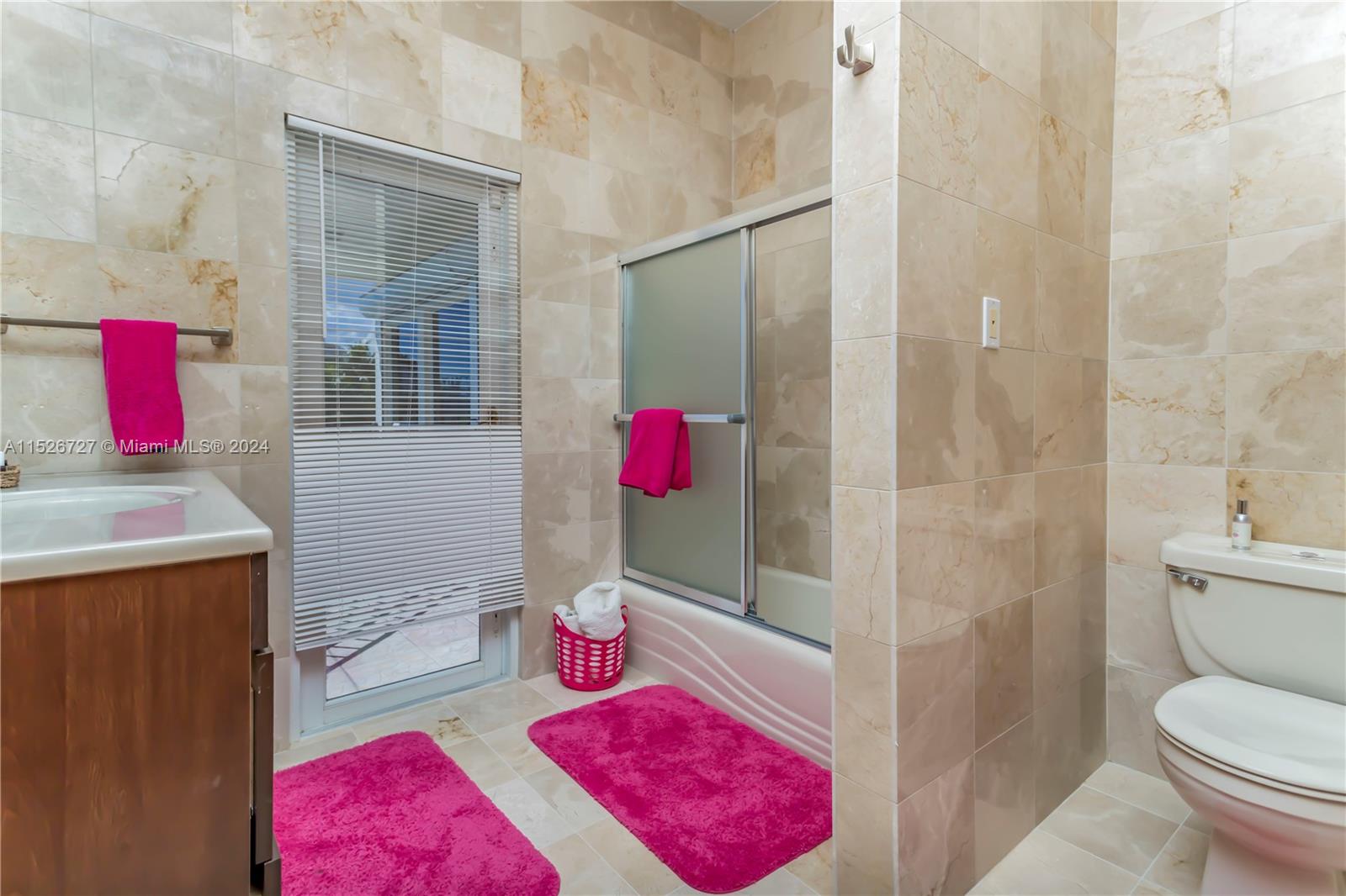 1970 NE 118 Rd 0, North Miami, Florida 33181, 6 Bedrooms Bedrooms, ,5 BathroomsBathrooms,Residentiallease,For Rent,1970 NE 118 Rd 0,A11526727