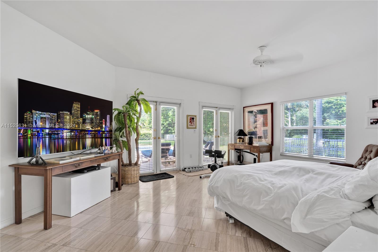 8768 SW 62nd Ct, Pinecrest, Florida 33156, 5 Bedrooms Bedrooms, ,4 BathroomsBathrooms,Residential,For Sale,8768 SW 62nd Ct,A11529631