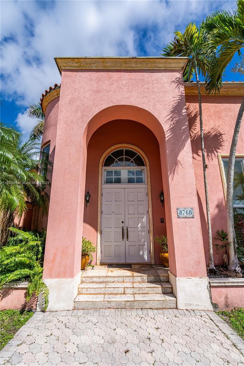 8768 SW 62nd Ct, Pinecrest, Florida 33156, 5 Bedrooms Bedrooms, ,4 BathroomsBathrooms,Residential,For Sale,8768 SW 62nd Ct,A11529631