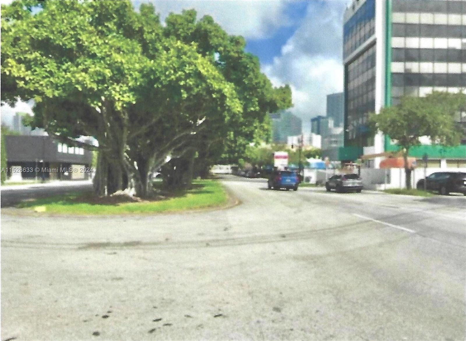 Looking North along SW 3rd Ave.