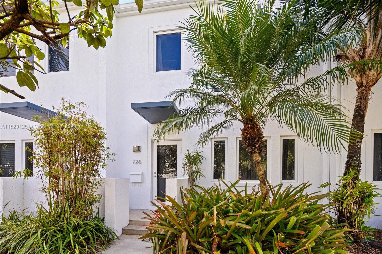726 NE 5th Ave 726, Fort Lauderdale, Florida 33304, 2 Bedrooms Bedrooms, ,2 BathroomsBathrooms,Residentiallease,For Rent,726 NE 5th Ave 726,A11529125